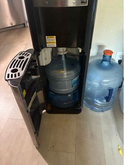 Water dispenser