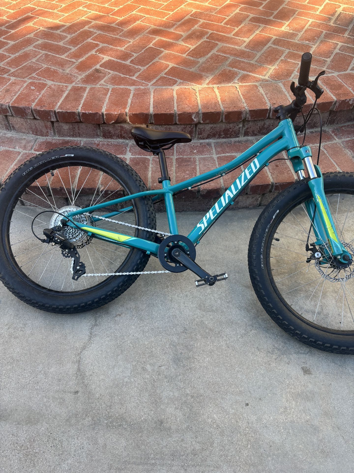 Specialized 24” hard tail mountain bike