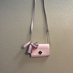 Crown & Ivy Light Pink Crossbody With Gold Accents 15.00
