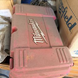 Milwaukee Orbital Sander 