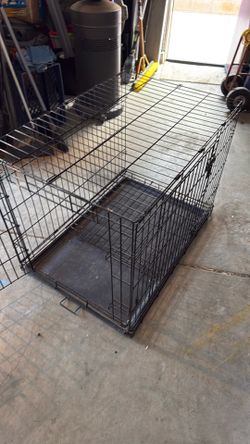Dog crate