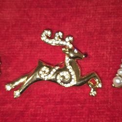 Vintage Christmas Brooches