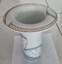Vintage Rosenthal Studio-Linie Germany Century Vase, designed by Tapio Wirkkala. Colorful geometric pattern. 9.5 inches tall, 3.5 inch rim diameter. N