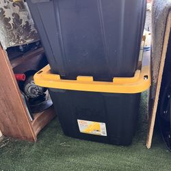 15storage Containers Fresh Out Of Storage