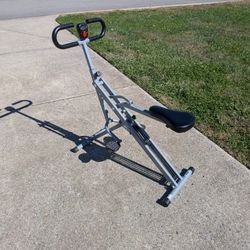 Sunny Row-N-Ride Squat Trainer – Like New!