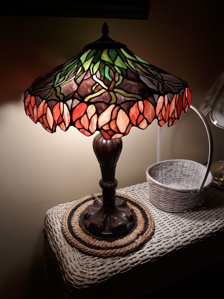 Tiffany antique stained glass lamp, hanging roses