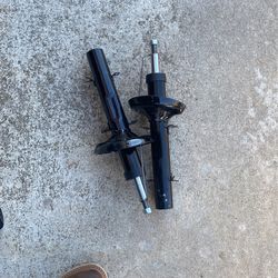 2004 Volkswagon Golf Shocks