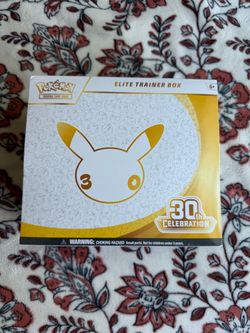 Pokémon TCG 30th Celebration Elite Trainer Box