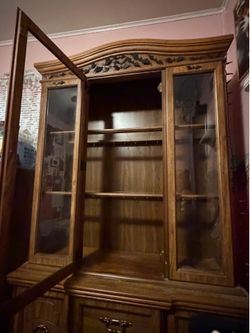 China cabinet