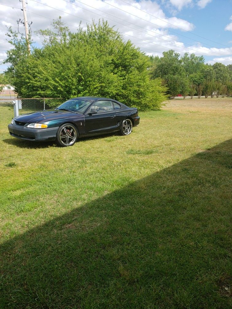 1998 Ford Mustang
