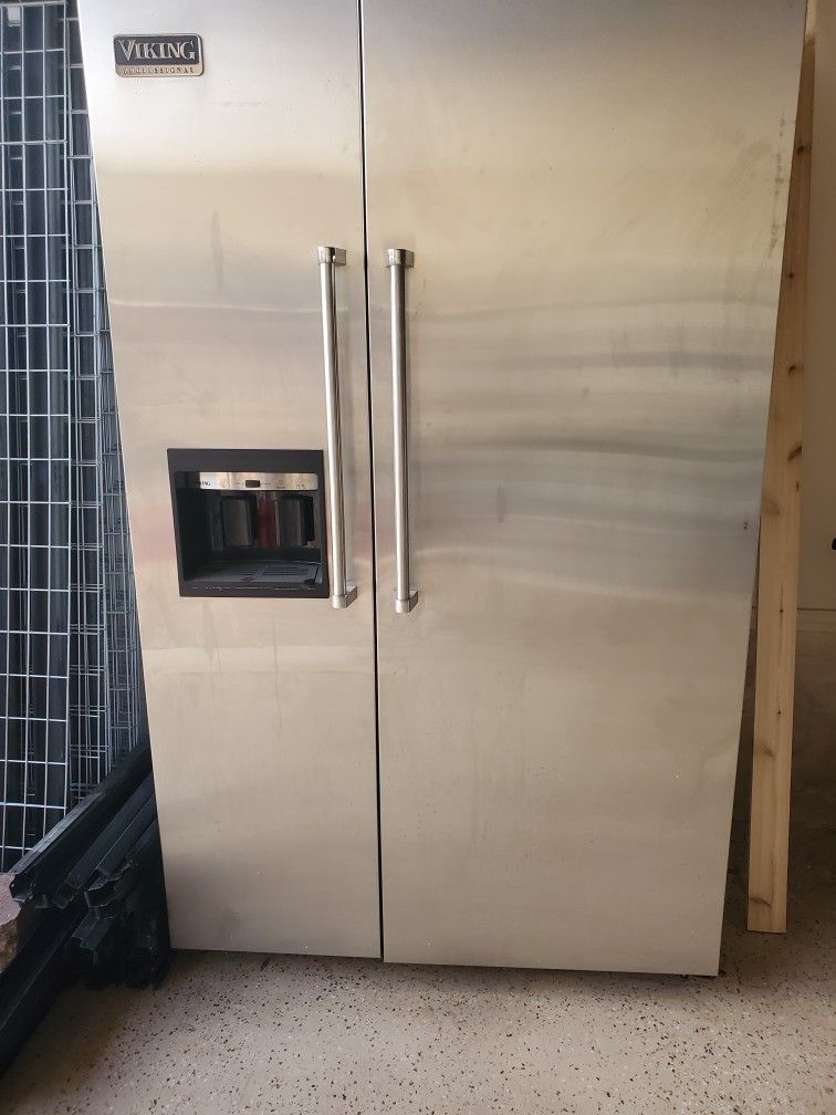 Viking refrigerator /freezer