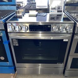 LG 30” Electric Slide In Range In Stainless Steel 
