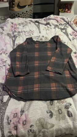 Plaid Long Sleeve Top