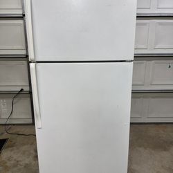 Whirlpool Kirkland Refrigerator Fridge 18cu ft. 