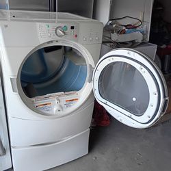 Whirlpool Dryer Machine 