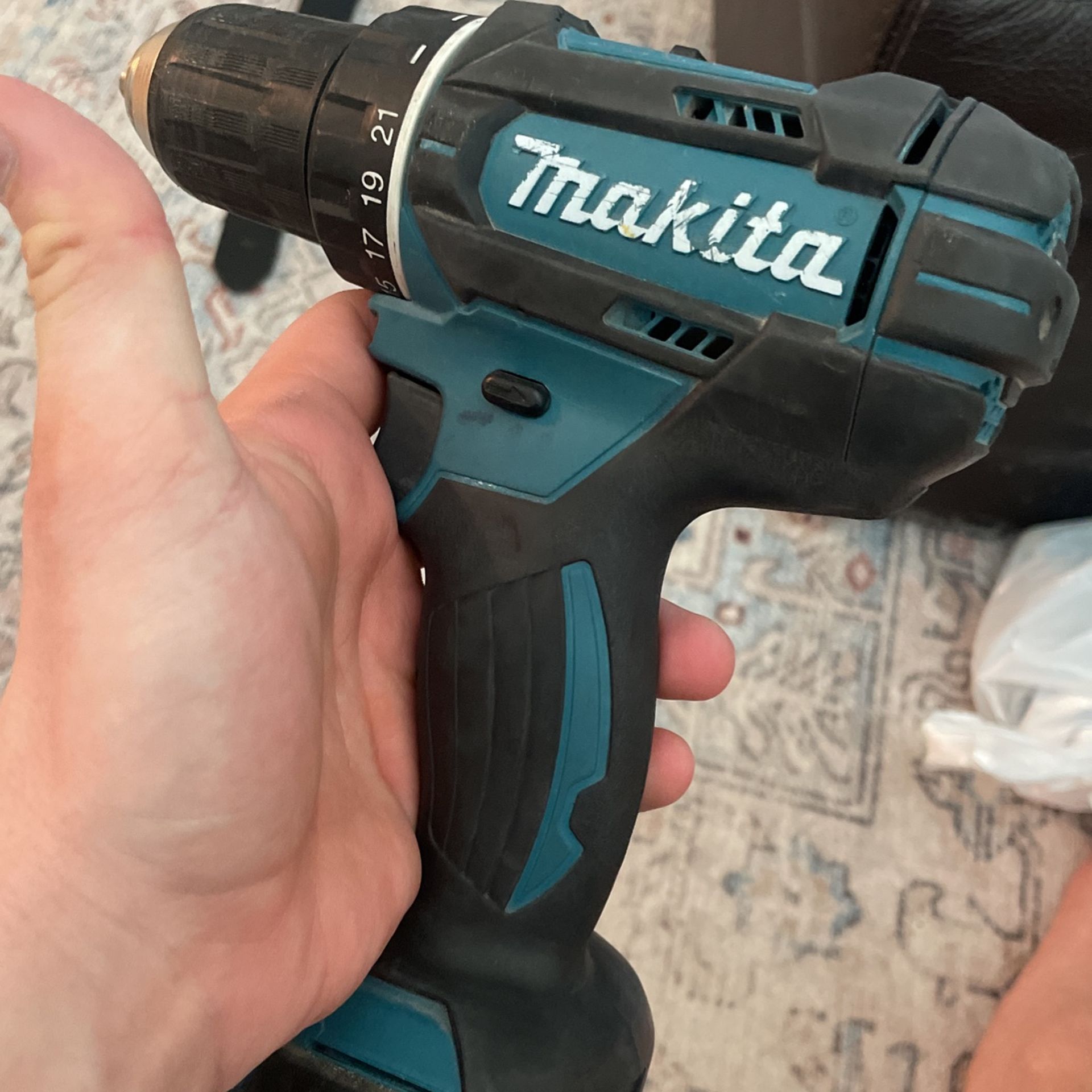  Makita Cordless 18v XFD10Z