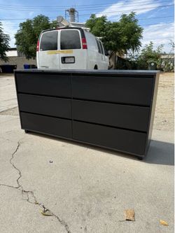 Black Dresser