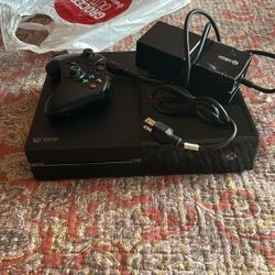 Xbox One With Three Controllers And 52 Games Mostly Sports and four action games