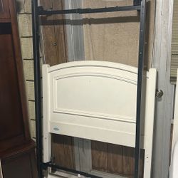 Free Twin Matress Bed