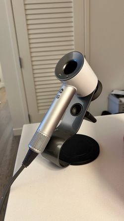 Dyson Supersonic Hair Dryer + Stand + Red Case + Attachments | Complete Set