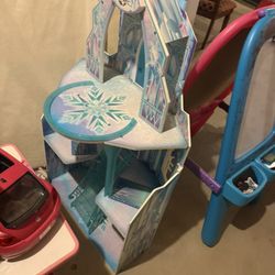 Elsa Playhouse 