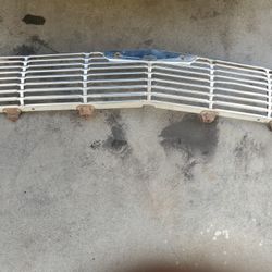 1961 Impala Front Grill Original See Pictures