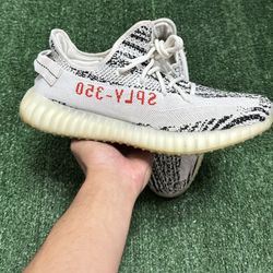 Adidas Yeezy 350 Zebra size 10.5 USED But Clean