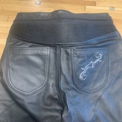 WOMENS LEATHER MOTORCYCLE PANTS