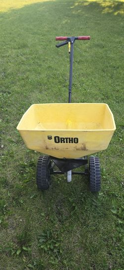 Ortho Salt/fertilizer Spreader  Medium To Large Size 