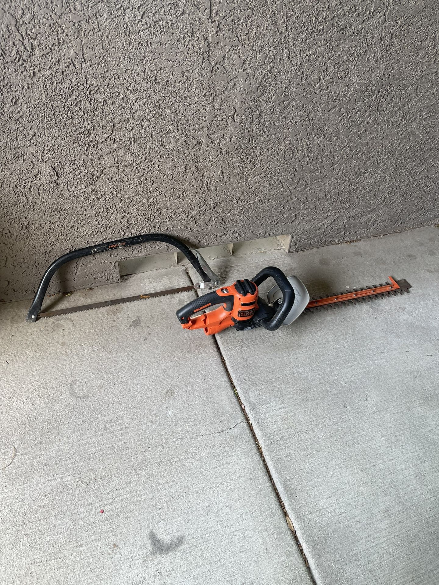 Black Decker Saw