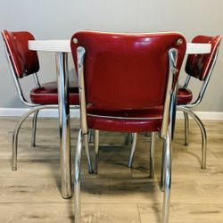 Reduced-$150 Retro Kitchen