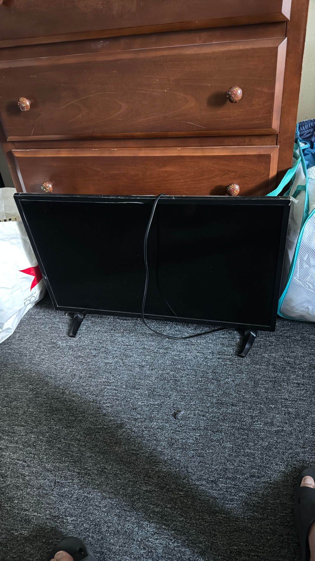 32" Insignia TV 720p