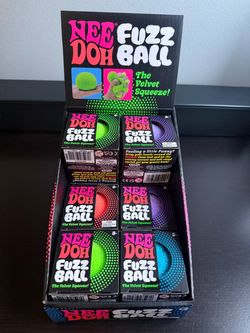 Fuzz ball Needoh