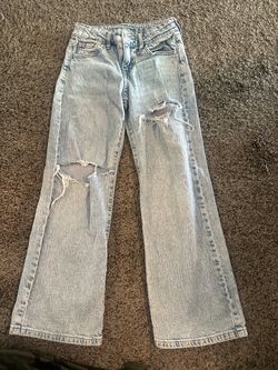 Girls baggy jeans target art class
