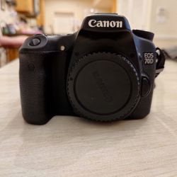 Canon 70D (Body Only)