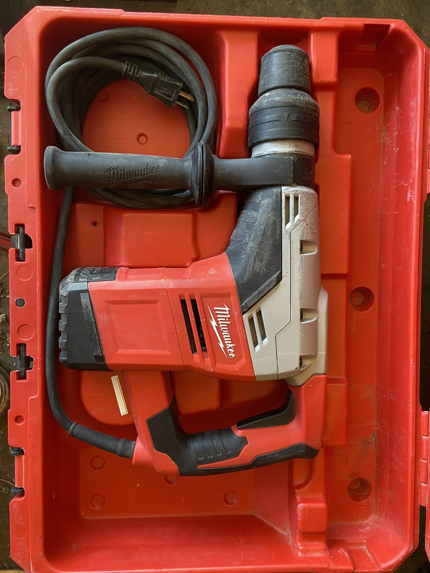 Milwaukee Rotary Hammer