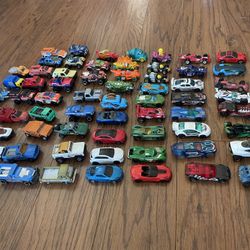 box of hot wheels 