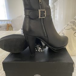 Milwaukee Performance Boots