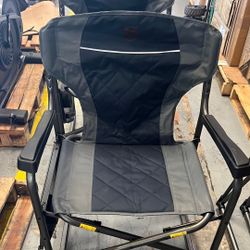 Timber Ridge Folding Chair With Mini Table 