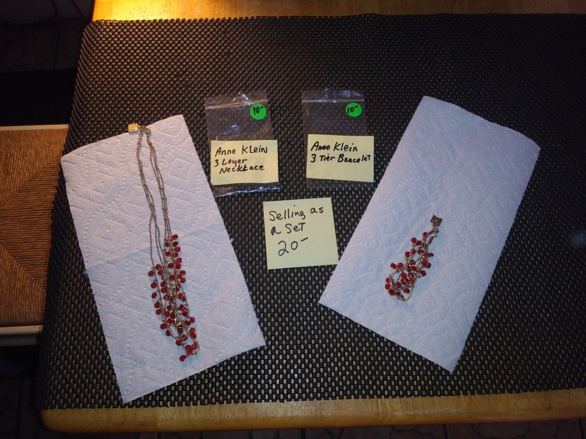 Vintage Costume Jewelry Please Read Details.. All Sales Final.