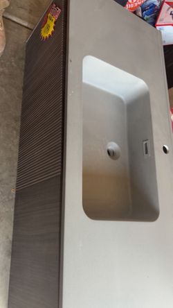 Bathroom vanity