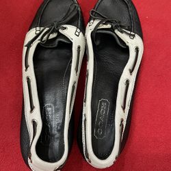 Used Good Size 6 Coach Flats Black 