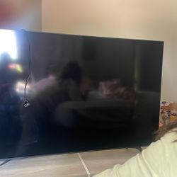 2022 Samsung Smart T.V 70 Inch 