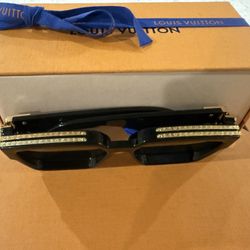 Authentic Men Louis Vuitton Sunglasses