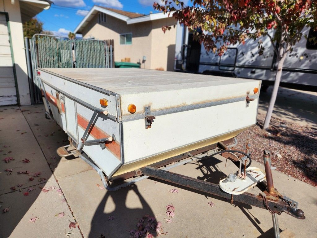 1970's Palomino Popup Camper Trailer