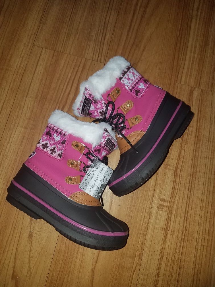 Snow boots for girl size 12