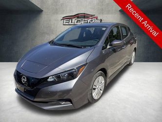 2025 Nissan LEAF