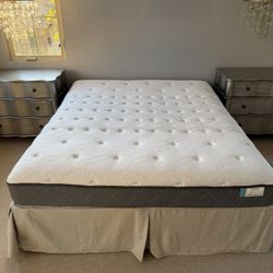  Sealy California King Size Mattress 