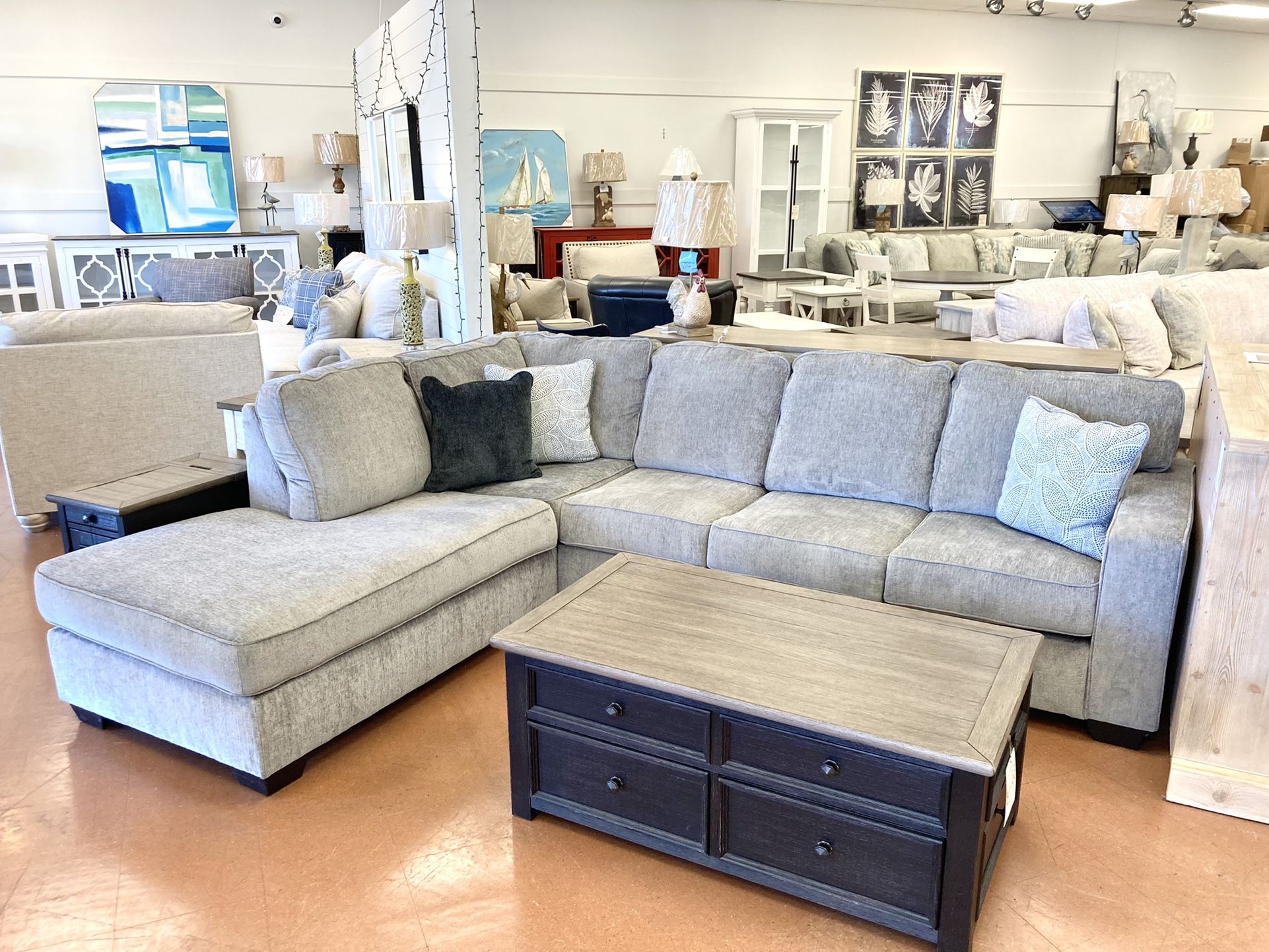 New Sectional 🔥🔥 IN STOCK SPECIAL