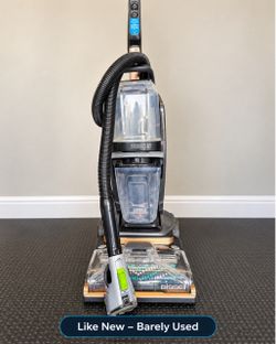 Vaccum/Carpet Cleaner - like new!!